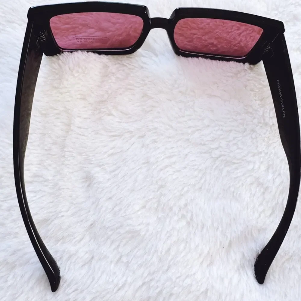 Aaron Black w/ Red Tint Rectangular Sunglasses